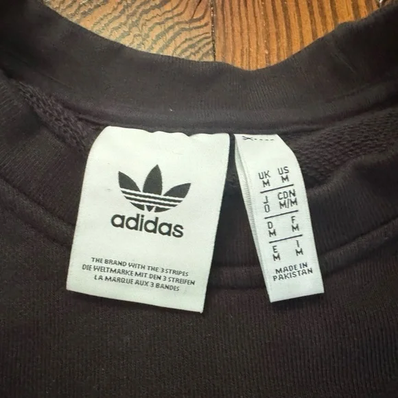 Adidas Black Crewneck Sweatshirt - Picture 3 of 3